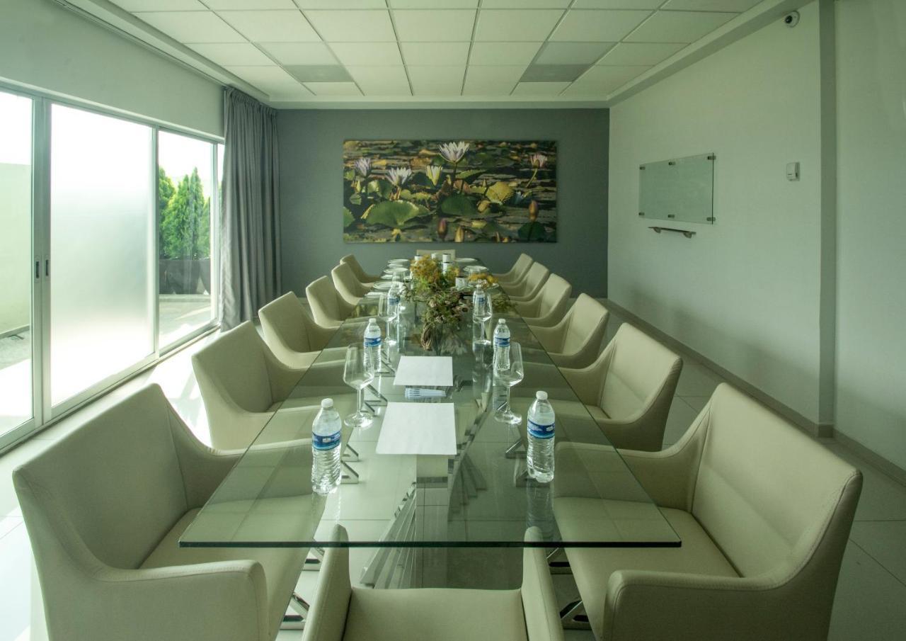 Concept Hotel Zamora de Hidalgo Luaran gambar